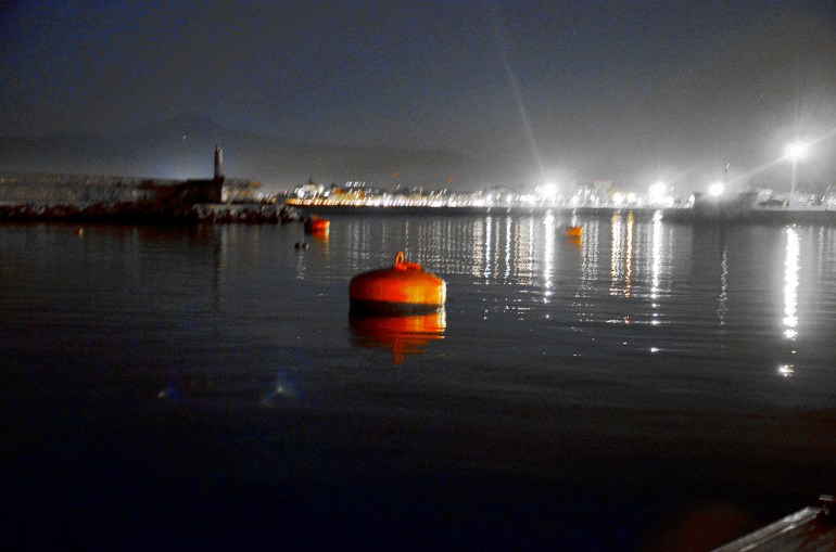 ser roja y seguir a flote