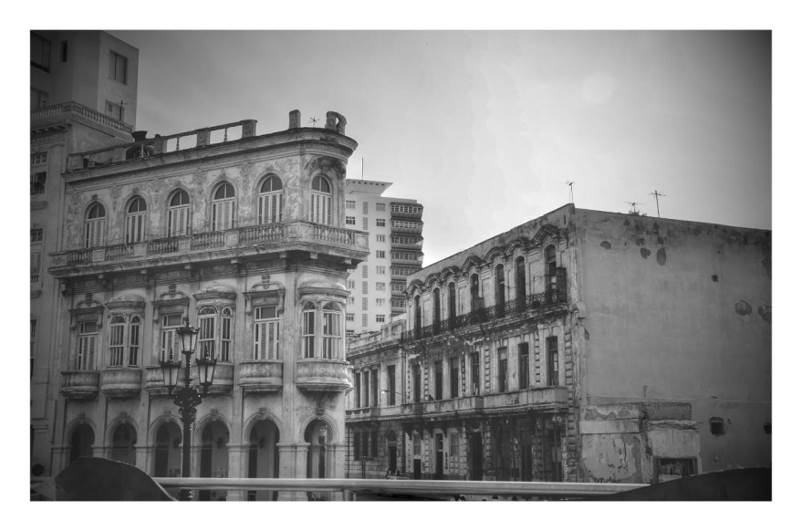  Colonialismo decrépito